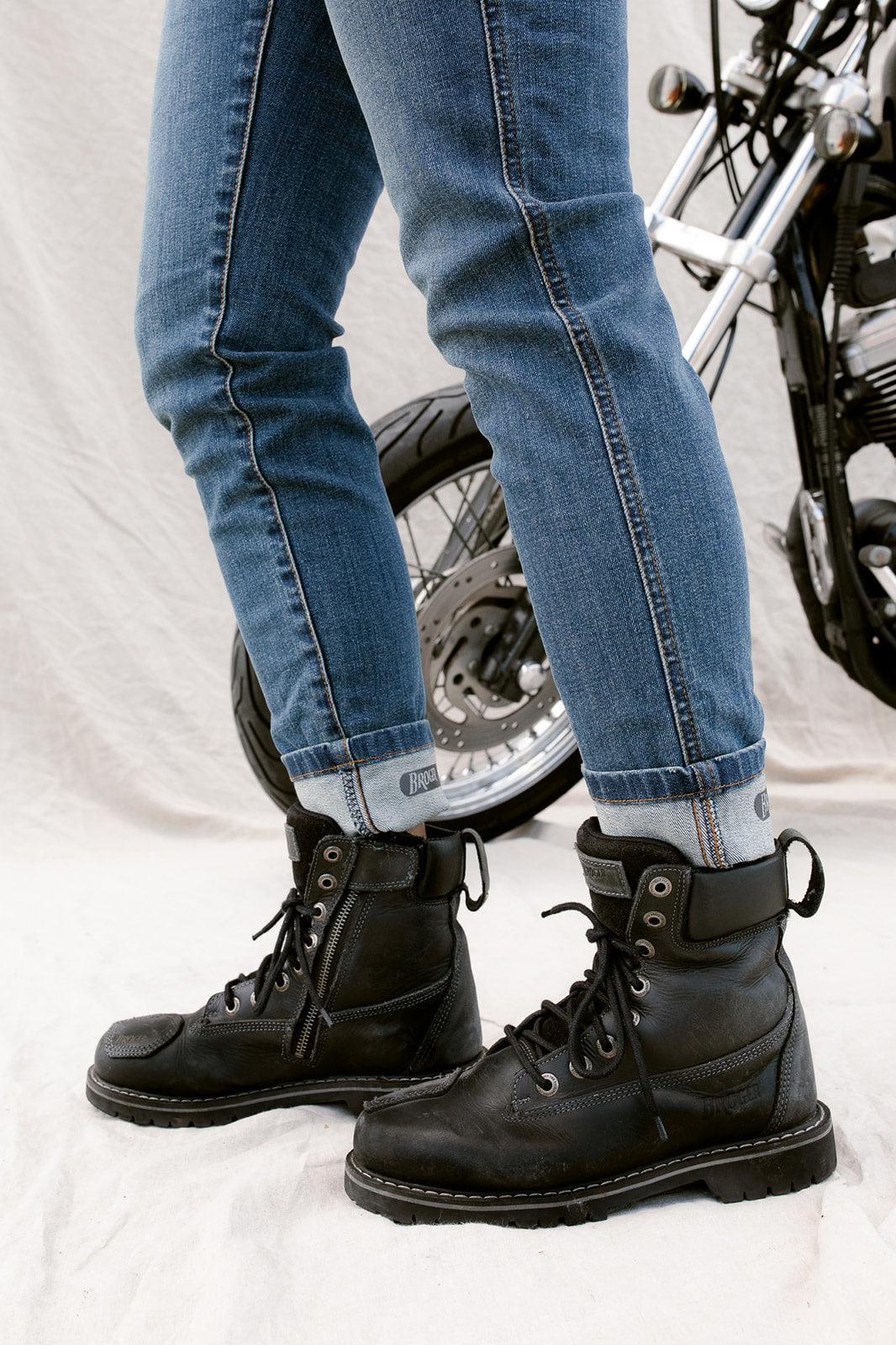 California Lady Protective Motorcycle Jeans - Slim Fit | Washed Blue