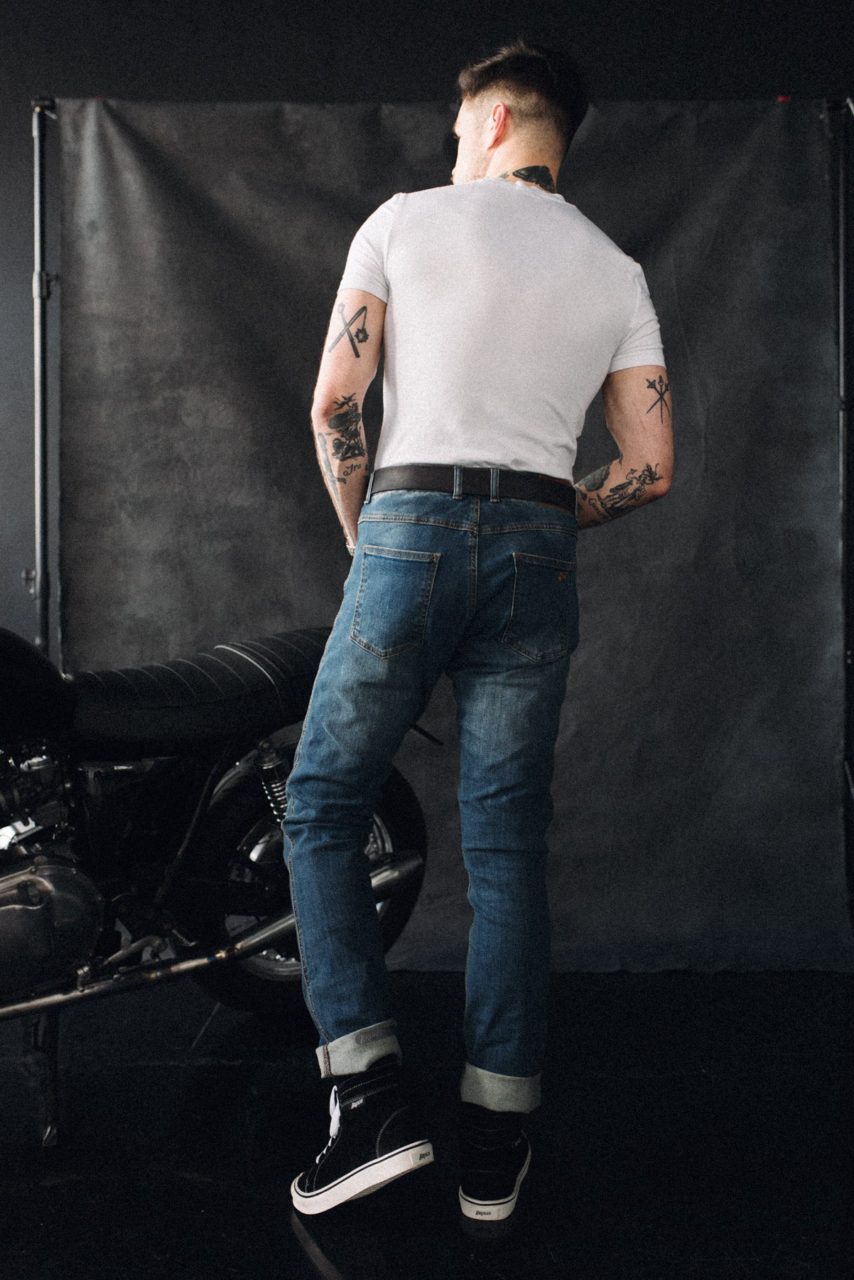 California Washed Blue Jeans - Slim Fit